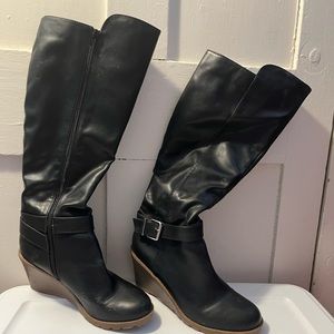 Calf Height Wedge Boots size 8